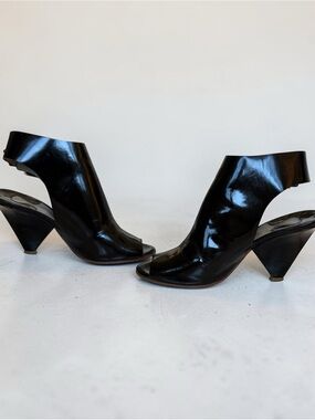 CHLOE Black Patent Leather Peep-Toe Ankle Bootie shoe.